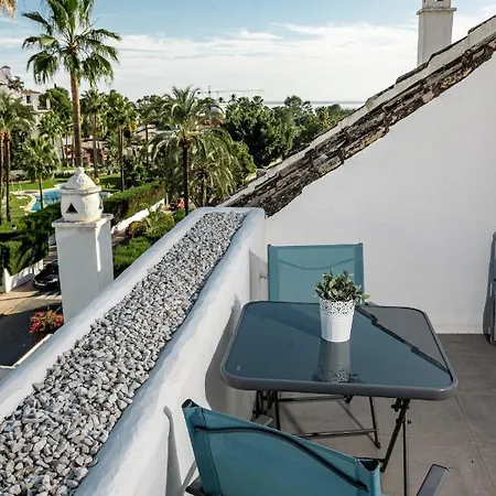 Captivating 2 Bedroom In Popular Nueva Andalucia Close To Centro Plaza Marbella